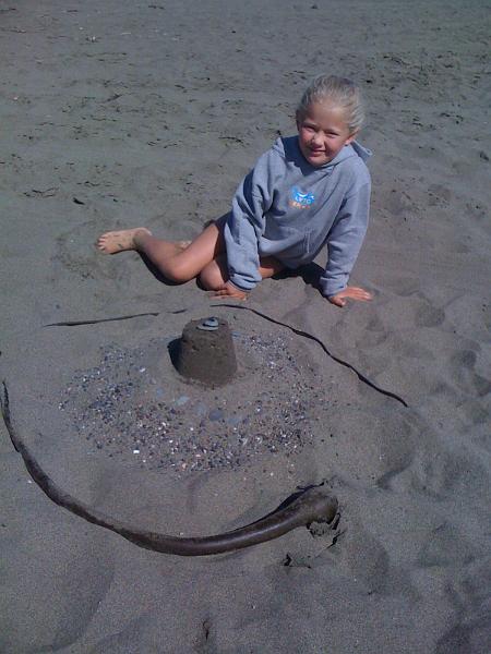 img_1220.jpg - sand art